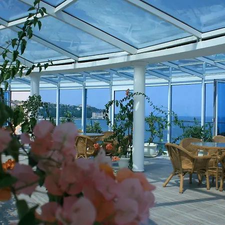 Sirius - Free Access Hotel Saints Constantine and Helena