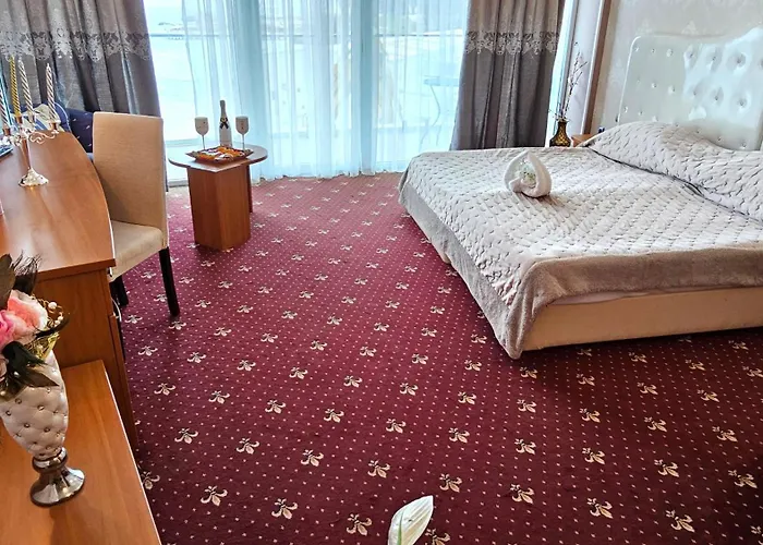 Sirius - Free Access Hotel Saints Constantine and Helena