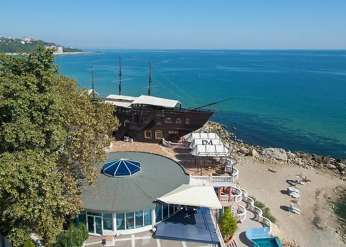 Sirius - Free Access 4* Saints Constantine and Helena