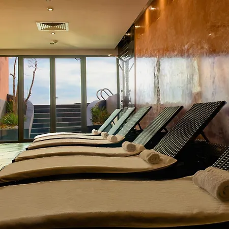 Otel Sirius - Free Access