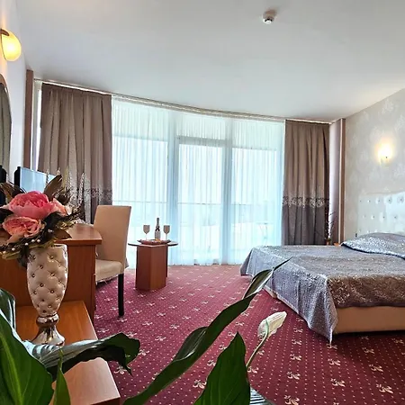 Sirius - Free Access 4*