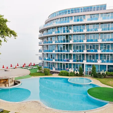 Ξενοδοχείο Sirius - Free Access, Full Board And Drinks Incl 4*