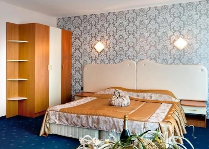 Hotel Sirius - Free Access 4*