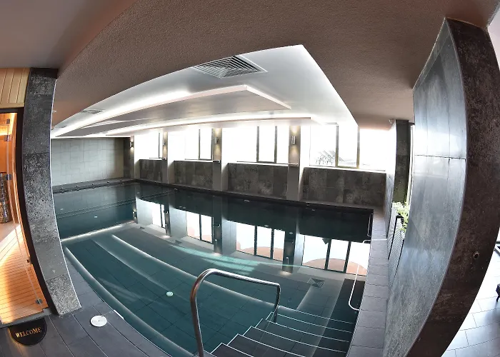 Sirius - Free Access Saints Constantine and Helena