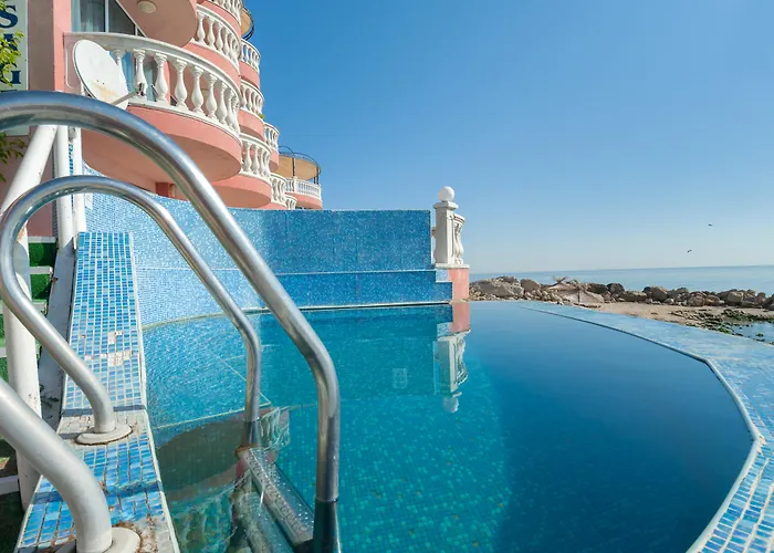 Hotel Sirius - Free Access